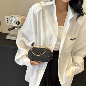 Cross-Border High-End Women's Winter Evening <b>Bag</b> Design Chinese Style Single Shoulder Crossbody <b>Bag</b> Lock Polyester - Product Image 4