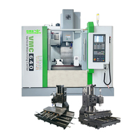 Petit centre d'usinage vertical CNC 3 axes VMC650 Broche de BT40-120 de haute précision GSK Control Mini fraiseuse à métaux