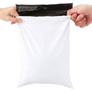 Sacs d'expédition en polyéthylène PE (LDPE & HDPE) blancs mats auto-adhésifs et imperméables pour vêtements - Product Image 2