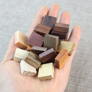ลิง กูซีจี้ไม้ทรงสี่เหลี่ยมไม้จันทน์ไม้พะยูง DIY สร้อยข้อมือลูกปัดสไตล์จีนอุปกรณ์งานฝีมือ DZ011 - Product Image 2
