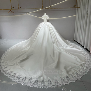 Vestido de Novia Largo de Satén Color Marfil JFH70 Royal Sweetheart para Mujer con Corsé, Cola Capilla, Estilo Princesa, Moderno con Encaje y Flores de Cristal - Product Image 2