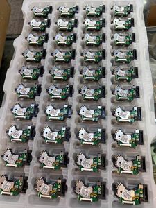 2025 <span class=keywords><strong>PVR</strong></span>-<span class=keywords><strong>802W</strong></span> <span class=keywords><strong>PVR</strong></span> 802 W PVR802W lentille <span class=keywords><strong>Laser</strong></span> pour P2 PS2 Console mince <span class=keywords><strong>PVR</strong></span> 802 W remplacement optique 7500x 7700x 7900x 70000/90000 - Product Image 2