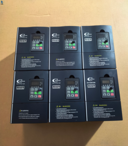 CVF-S2-2K2-4อินเวอร์เตอร์ขับความถี่แปรผัน2.2KW 220V VFD สำหรับมอเตอร์อุตสาหกรรมควบคุมความเร็ว - Product Image 1