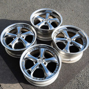 Rueda Forjada de Aleación T6061 de 5 Radios, Estilo Borui VSFK, de 2 Piezas, Diseñada para Autos de Pasajeros con PCD 5x114.3 y 5x120.17 -20 Pulgadas - Product Image 1