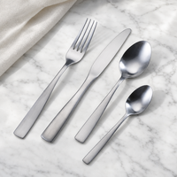 Ensemble de couverts en acier inoxydable 18/10 de style industriel avec logo personnalisé, finition sablée, comprenant cuillère, fourchette et couteau à dîner