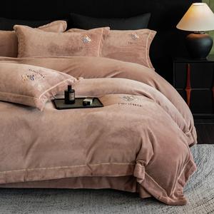 Mùa đông ấm áp màu hồng thêu sữa nhung Quilt/Duvet cover Set <span class=keywords><strong>Comforter</strong></span> Cover Set gối Khăn trải giường Vua Kích thước bộ đồ giường Bộ - Product Image 3