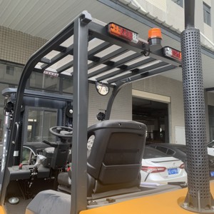 המחיר הטוב ביותר 3 טון 4x4 טון מלגזה עבור הרמה כבדה בסביבות מאתגרות - Product Image 4