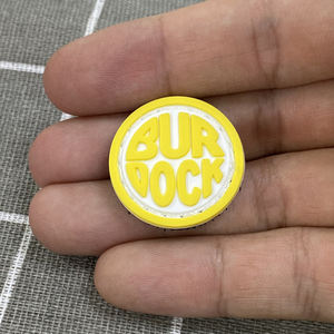 Etiqueta de Goma Personalizada para Camisetas, Parche de Goma Termoadhesivo, Logotipo de Goma para <span class=keywords><strong>Ropa</strong></span>, Logotipo de Silicona 3D - Product Image 5