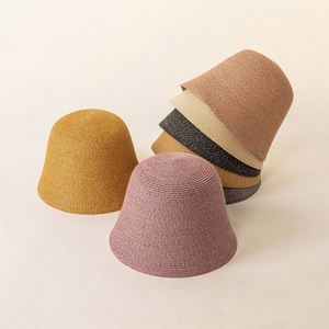 Chapeau de paille tressé simple et pliable en papier fin, nouvelle mode 2023, chapeau de soleil pour femme, protection solaire, idéal pour les voyages printemps-été - Product Image 1