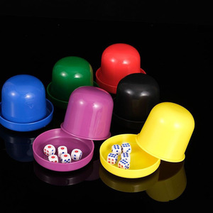 Base épaisse Die tasse <span class=keywords><strong>Table</strong></span> jeu jouet barre Ktv discothèque combinaison dés secouer tasses tamis ensemble dés tasse Shaker - Product Image 2