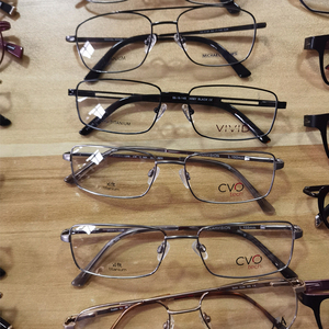 Liquidation des stocks d'usine Monture de <span class=keywords><strong>lunettes</strong></span> optiques en titane pur Monture optique en titane bon marché avec nom de marque - Product Image 6