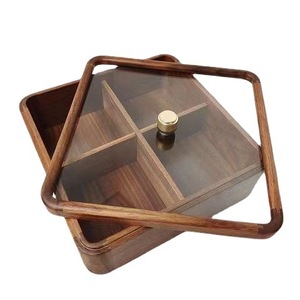 Boîte à bonbons en bois avec couvercle en verre, compartiments rectangulaires divisés pour le rangement à domicile - Product Image 1