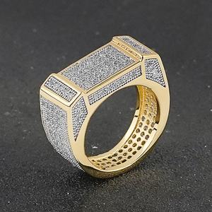 Anillo de Latón con Incrustaciones de Estrellas, Estilo Moderno, para Hombre y Mujer, Unisex, Joyería Punk, Chapado en Oro, Estilo Hip Hop - Product Image 1