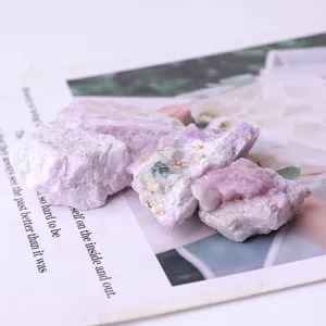 Новое поступление духовных необработанных драгоценных камней натуральный розовый опал кварц необработанные камни для продажи