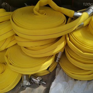 ท่อยางทำหิมะสีเหลือง 120 ซม. ทนความเย็น กันน้ำ สำหรับระบบน้ำในสกีรีสอร์ท - Product Image 1
