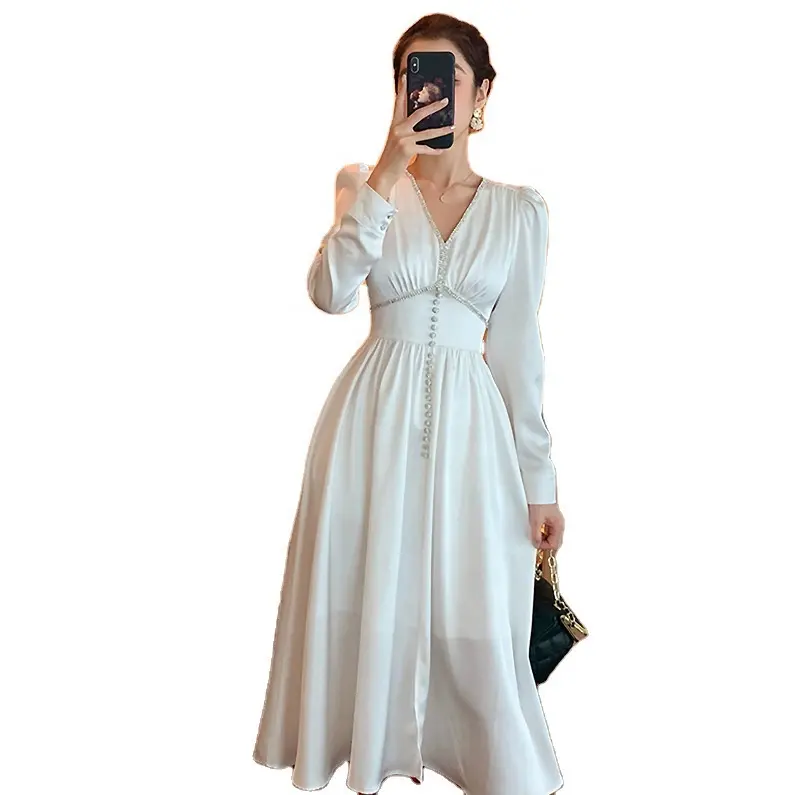 Wholesale 2021 Spring Women's French Retro Hepburn Style White Dress Elegant Long Sleeve Slim Waist Mid Length Dress