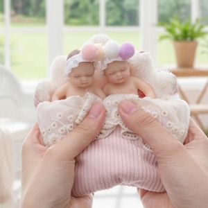 Ensemble de deux poupées de 12 cm, corps entier, mini poupées en silicone solide, bébé reborn fille et garçon, toucher doux, poupées bébé reborn en silicone pour filles - Product Image 2