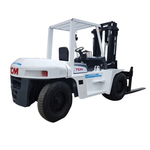 รถยกมือสอง 8 ตัน เครื่องยนต์ดีเซล อีซูซุ แบบสันดาปภายใน ยี่ห้อ TCM รุ่น FD80 ยางตัน นำเข้าจากญี่ปุ่น ขาย - Product Image 1