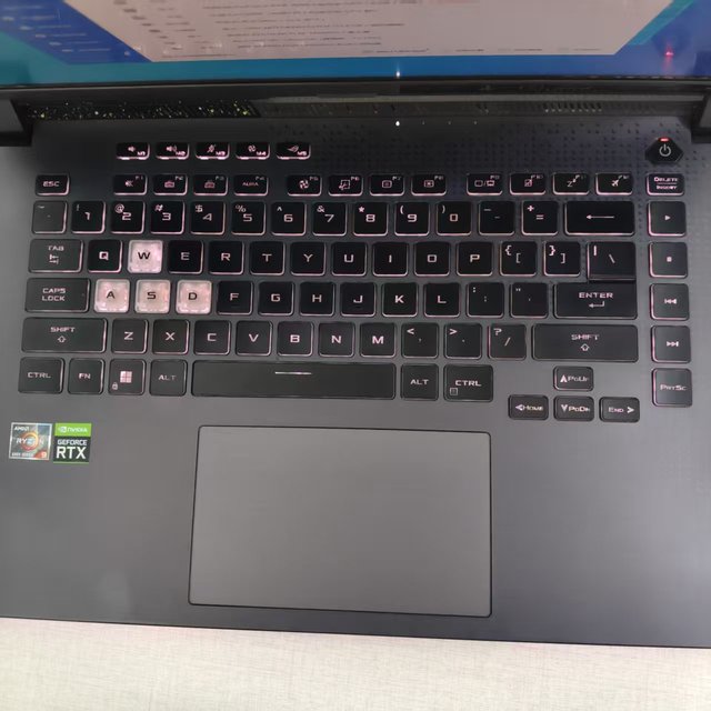 A-sus ROG Gaming Laptop 15.5-inch Screen 3060 Graphics Card and 16G/ 512G SSD