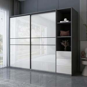 Aménagement de placard modulaire en bois massif de style luxe personnalisé à portes coulissantes - Product Image 2