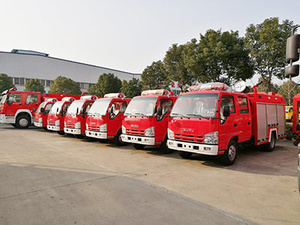 <span class=keywords><strong>Camion</strong></span> Industriel Isuzu Neuf 30T 6x4 avec Roues Motrices, Citerne d'Extinction Incendie à Eau/Mousse, Type de Carburant Diesel, <span class=keywords><strong>Pompier</strong></span> 4x2 - Product Image 4