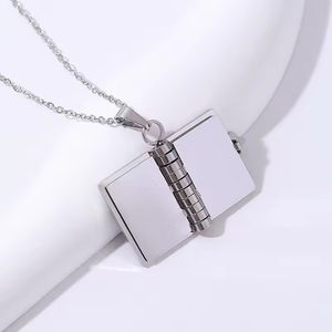Hongtong nouveau Design ouvert fermer étanche <span class=keywords><strong>livre</strong></span> pendentif collier Mini Couple amour <span class=keywords><strong>livre</strong></span> médaillon collier en gros bijoux de mode - Product Image 3