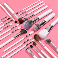 DailyQueen 2024 Ensemble de pinceaux de maquillage professionnels 16 pièces en poils synthétiques blancs purs pour le visage, étiquette privée, manche en plastique