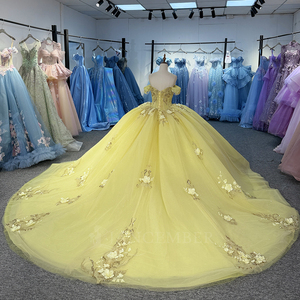 Vestido de Quinceañera/Dulce 16 con Lentejuelas Amarillas, Cuentas y Volantes, Cintura Natural, Estilo Princesa, de Organza, Modelo Dy6919 - Product Image 3