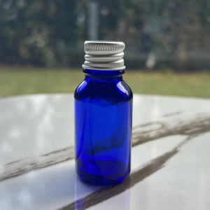Frasco de Vidrio Azul Cobalto de 15 ml para Perfume, Aromaterapia, Almacenamiento de Aceites Esenciales, con Tapa de Aluminio - Product Image 1