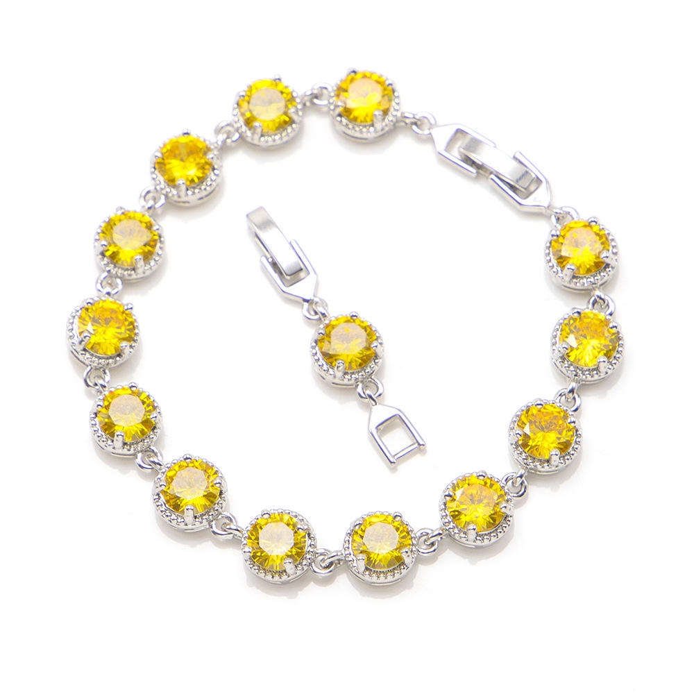 สีเหลือง