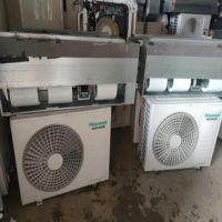 Climatiseur mural Hisense Slim à ventilo-convecteur encastré au plafond, 220V, à économie d'énergie pour les écoles et les hôtels