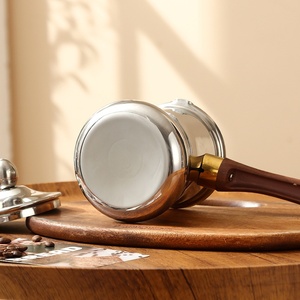 Caffettiera Turca Araba Personalizzata con Manico Lungo in Legno, Brocca per Latte in Acciaio Inossidabile, Tazza Portatile per Burro, Crema e Latte - Product Image 4