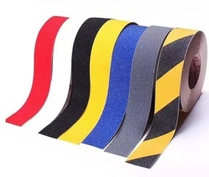 Bandes antidérapantes en PVC de qualité supérieure pour zones à fort trafic afin de prévenir les glissements et les chutes - Product Image 2