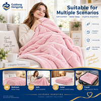 Couverture lestée douce et chaude rose taille Queen en flanelle et velours cristal, pratique et très demandée