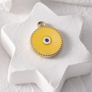 Pendentifs Breloques en Gros pour Bijoux de Mode, Breloques Rétro en Acier Inoxydable Fin, Pendentifs Ronds Émaillés Colorés Motif Héron - Product Image 2