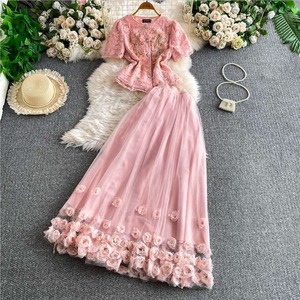 Vestido de lujo ligero francés con encaje y lentejuelas, top sin mangas con cuello en V, falda maxi de gasa con flores 3D y bordados, corte en A, cintura natural - Product Image 1