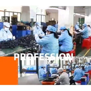 大假阳具逼真液体硅胶假阳具女性软阴茎带吸盘成人手淫玩具 - Product Image 6