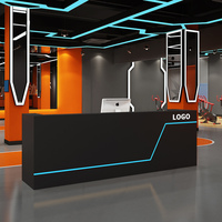 Bureau de réception extensible en bois massif moderne pour hôtels, gymnases, supermarchés, salles de billard et studios d'e-sport