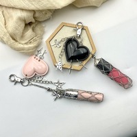 Porte-gloss en acier inoxydable tressé, breloque de sac, étui cœur, pendentif étoile et nœud, ornement mignon pour sac à main, cadeau pour femme
