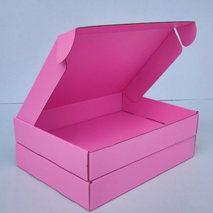 Boîtes d'expédition en carton ondulé à trois couches en gros pour l'emballage logistique express, accessoires vestimentaires carrés avec pelliculage brillant - Product Image 2
