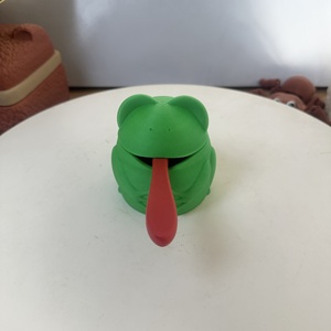 ภาชนะใส่เกลือรูปกบ PLA สำหรับตกแต่งห้องครัว  กระปุกเกลือรูปกบพิมพ์ 3 มิติ พร้อมช้อน - Product Image 2