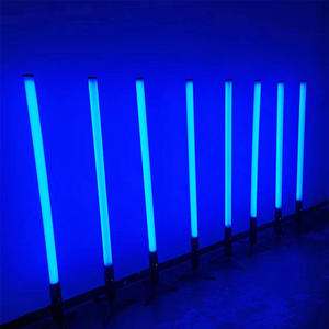 Decoración navideña DMX512 RGB Batería inalámbrica LED Tubo 3D Tubo de píxeles vertical 360 grados RGB LED DMX Tubo de píxeles - Product Image 1