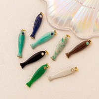 Pendentif Poisson en Laiton avec Pierres Naturelles Lapis Lazuli, Amazonite et Ambre – Série Petits Poissons Colorés