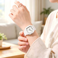 Montre-bracelet carrée rose mignonne pour femme, bracelet en silicone confortable, montre à quartz décontractée pour un usage quotidien