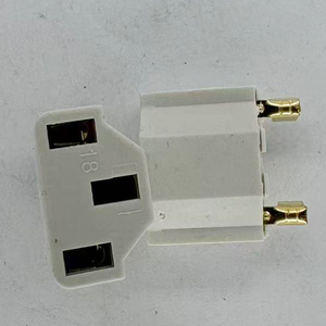 Fabrik großhandels preis Feuerfestes Kupfer Messing Material C13 C14 Stecker einsätze Buchse für Netz kabel - Product Image 1