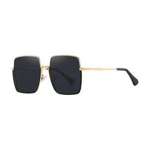 Nuevas Gafas de Sol Metálicas para Mujer, UV400, Polarizadas, Montura Cuadrada, Color Rosa, Lentes de PC, Diseño Moderno y Urbano - Product Image 2