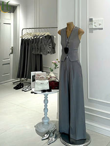 Conjunto de Pantalones Rectos y Chaleco Transpirable para Mujer, Cuello en V, Manga Corta, 2 Piezas, Corte Regular, Todas las Temporadas, OEM - Product Image 6