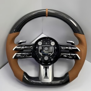 Volant en fibre de carbone de haute qualité Poignée en cuir Accepte la personnalisation en une seule pièce Vente directe d'usine pour <span class=keywords><strong>Mercedes</strong></span> Benz - Product Image 5