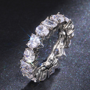 Anello con Gemma a Forma di Cuore Rettangolare per Donne, Gioiello da Dito Audace e alla Moda - Product Image 2