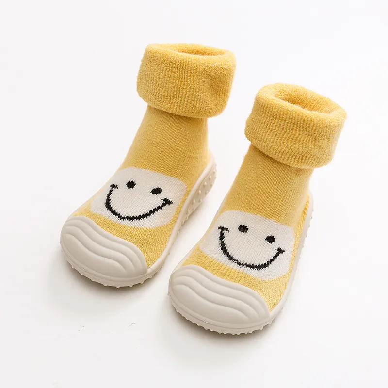 Cute Smiley Cotton Fabric Non-slip Baby Rubber Sole socks Baby Walking Socks Shoes
